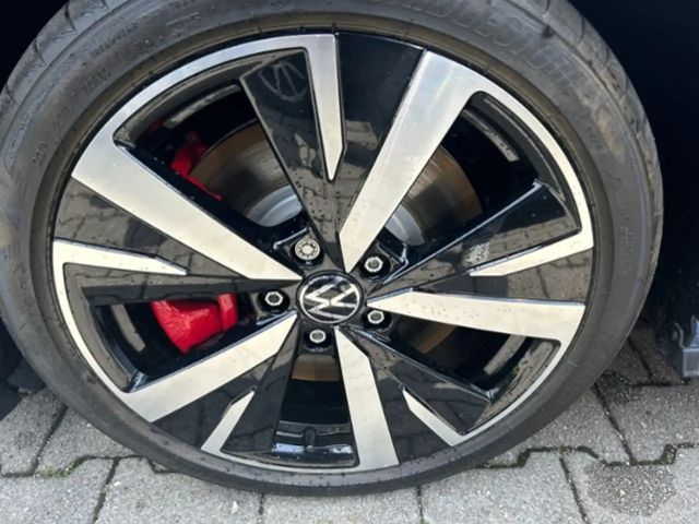 Volkswagen Golf GTE Golf VIII IQ.Drive