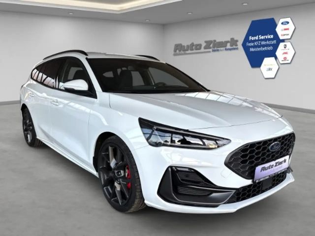 Ford Focus EcoBoost ST Line Wagon