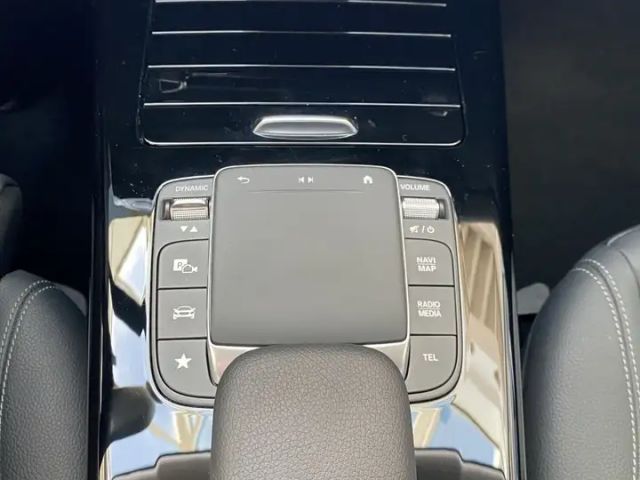 Mercedes-Benz A 200 A 200 d Progressive