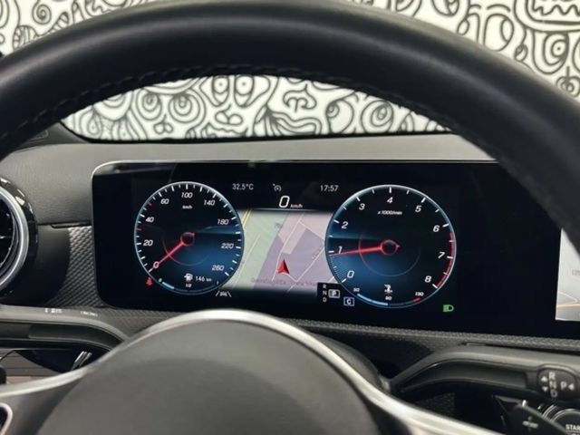 Mercedes-Benz A 200 Limo 4-MATIC*8G-DCT*WIDE*MBUX*AHK*KAM*STDH