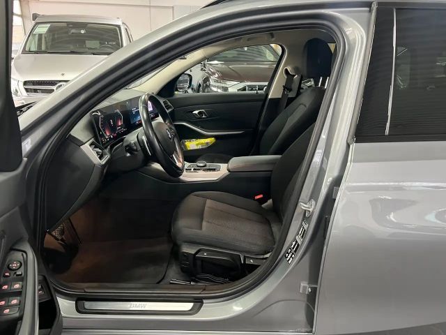 BMW 320 320d Touring xDrive