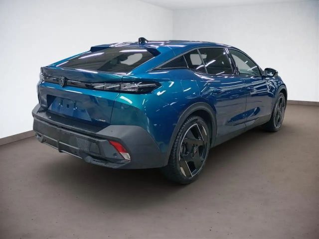 Peugeot 408 EAT8 Hybrid