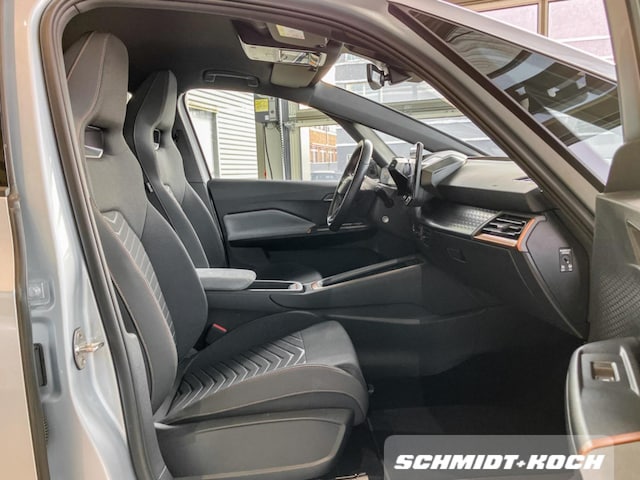 Cupra Born Born (58kWh) LED ACC NAVI RFK PDC LHZ SHZ GJR PDC