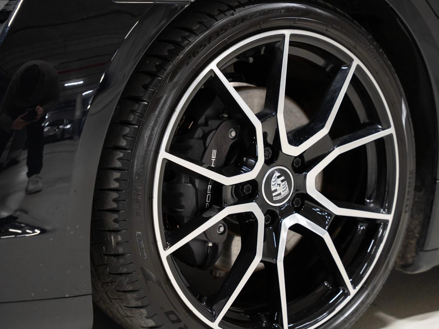 Porsche Taycan Sport Turismo