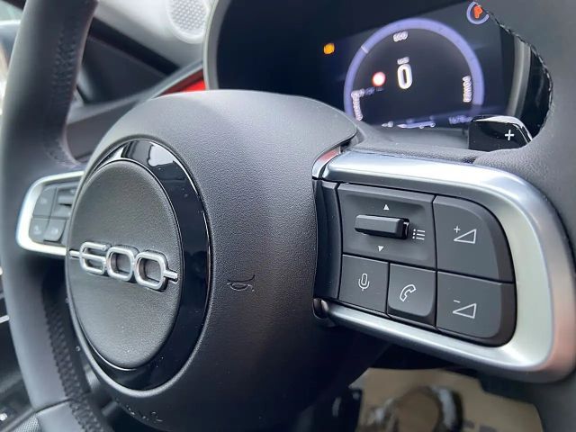 Fiat 600e Hybrid 100 6-Gang eDCT