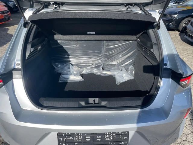 Opel Astra 1.2 Turbo Edition