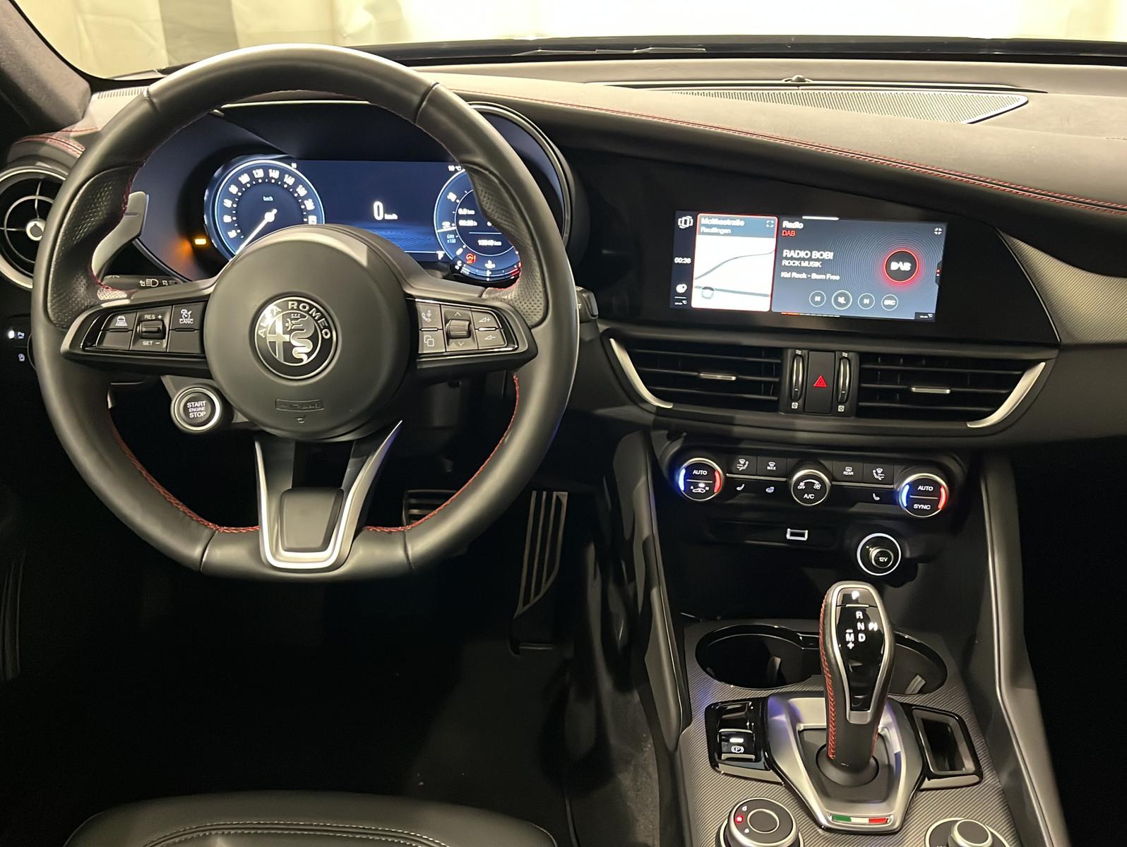 Alfa Romeo Giulia Q4