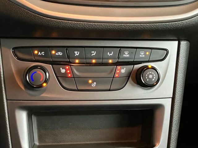 Opel Astra 1.2 Turbo