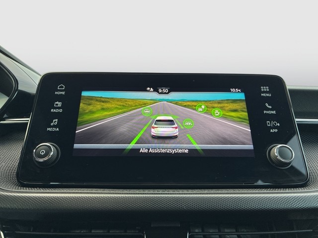 Skoda Fabia Fabia 1.0 Essence Klima+LED+PDC+Lane Assist