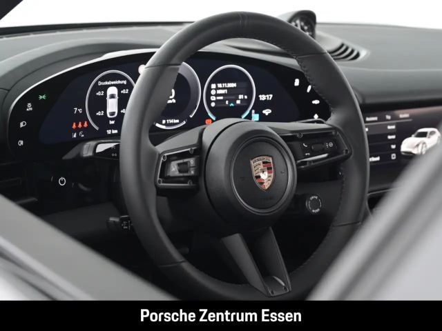 Porsche Taycan 4 Cross Turismo
