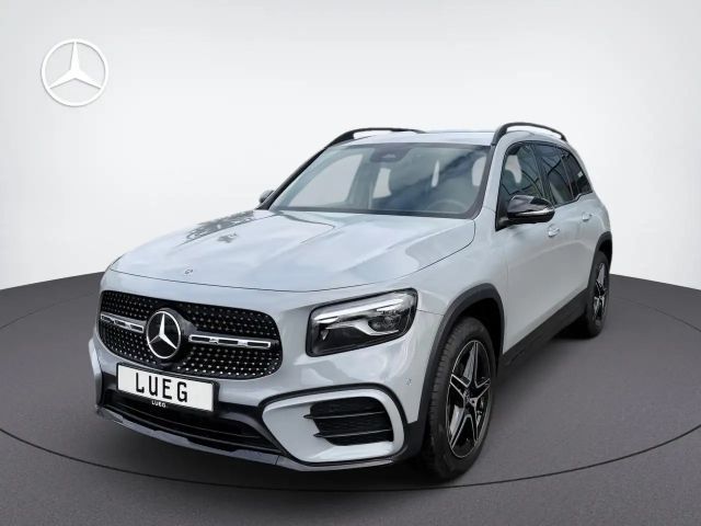Mercedes-Benz GLB 200 AMG Line GLB 200 d