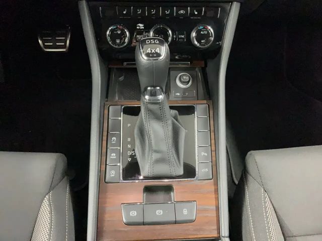 Skoda Superb 2.0 TSI 4x4 Combi