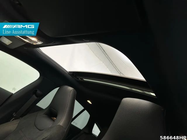 Mercedes-Benz CLA 200 AMG Line