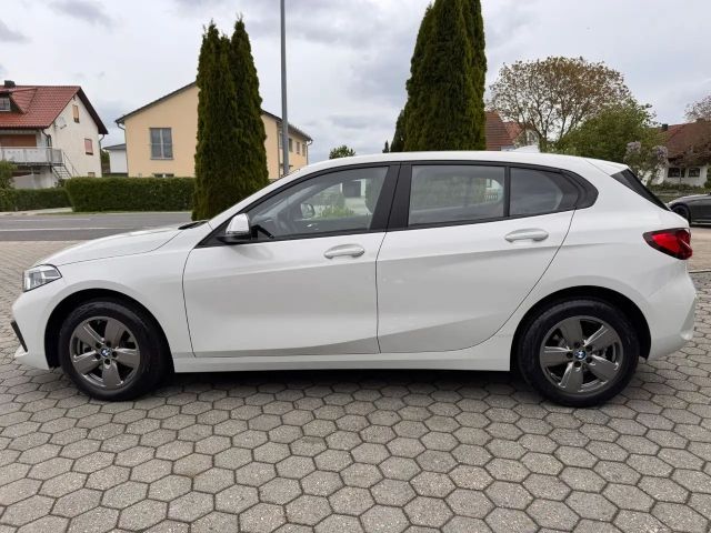 BMW 116 116i Sedan