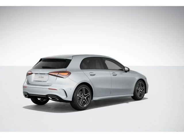 Mercedes-Benz A 220 4MATIC Hatchback