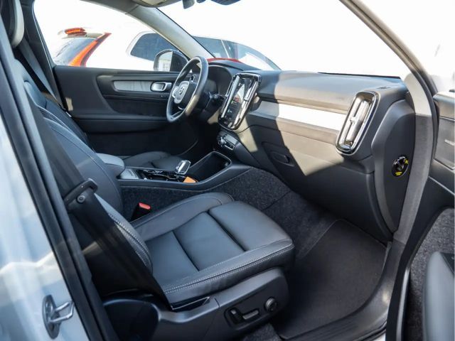 Volvo XC40 Dark Plus