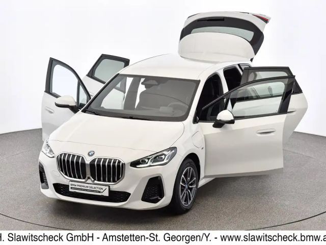 BMW 225 Sedan xDrive