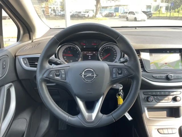 Opel Astra Edition