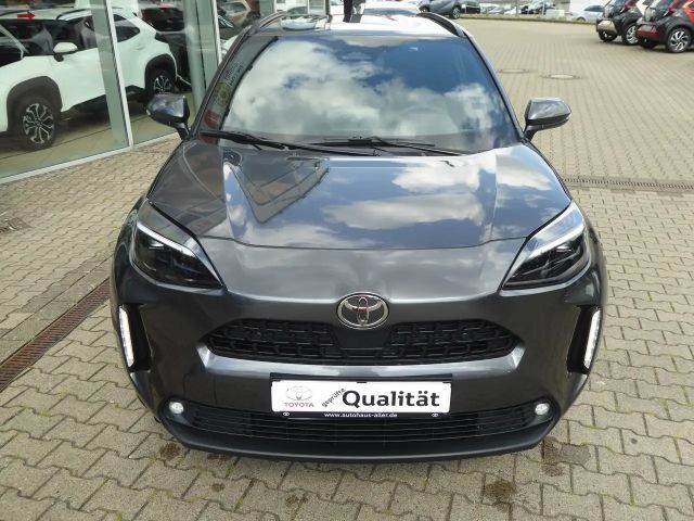 Toyota Yaris Cross 1.5H Teamplayer+Winter+Safety-Paket + AHK