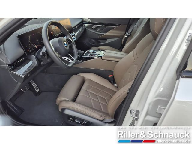 BMW 540 540d M-Sport Touring xDrive