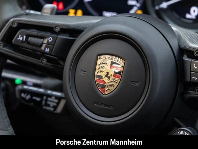 Porsche 992 4 Carrera Coupé GTS