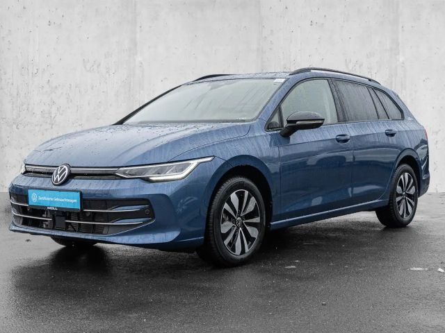 Volkswagen Golf 1.5 eTSI DSG Life Variant