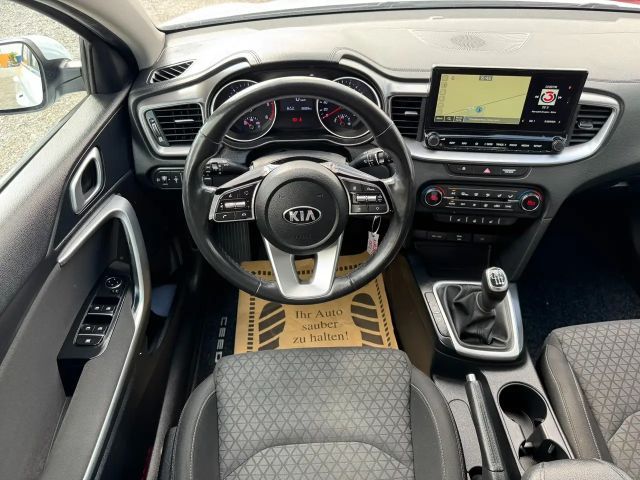 Kia Ceed CRDi SportWagon Vision