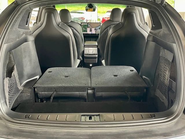 Tesla Model X AWD Plaid