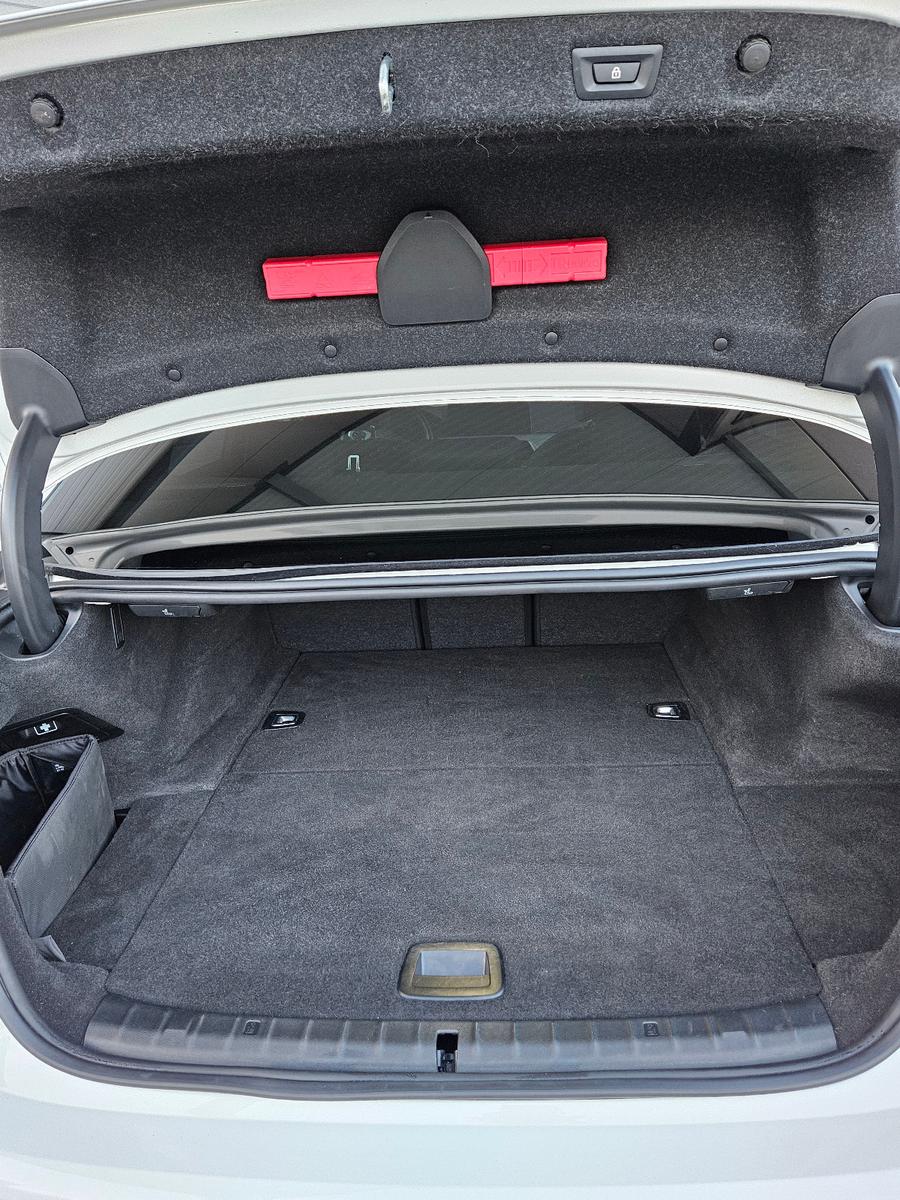 BMW 545 545e M-Sport Sedan xDrive