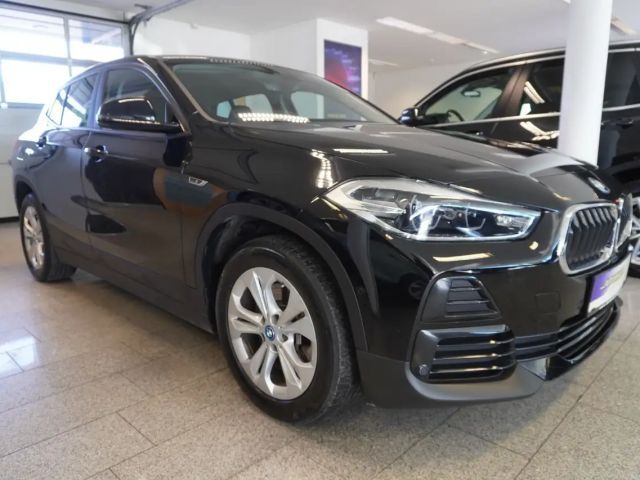 BMW X2 xDrive25e