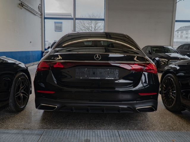 Mercedes-Benz E 200 Sedan