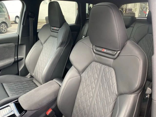 Audi SQ6 e-tron e-tron