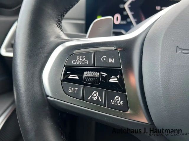 BMW 320 320d M-Sport Touring xDrive