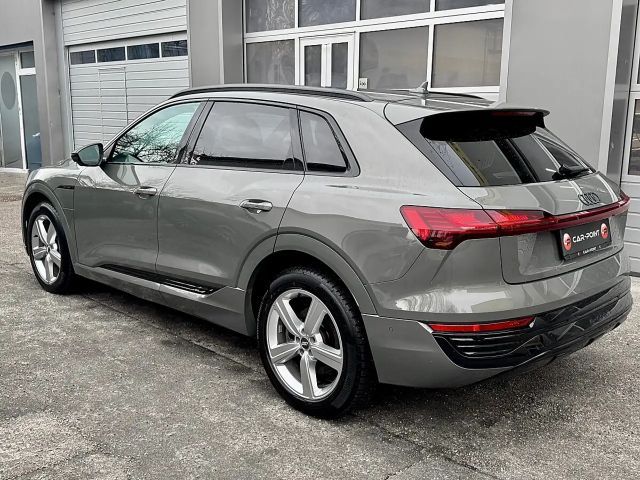 Audi Q8 e-tron 55 Business Quattro S-Line