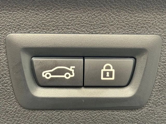 BMW X3 dA*PANO*LASER*360°*KEY*HUD*WEBASTO*MEMORY*