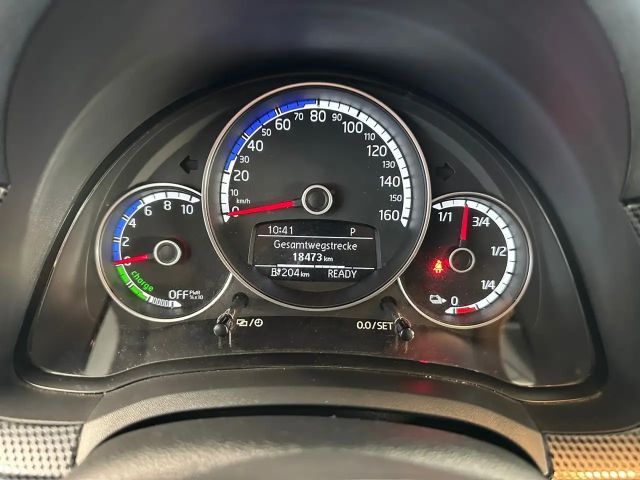 Volkswagen up! Move Move up!