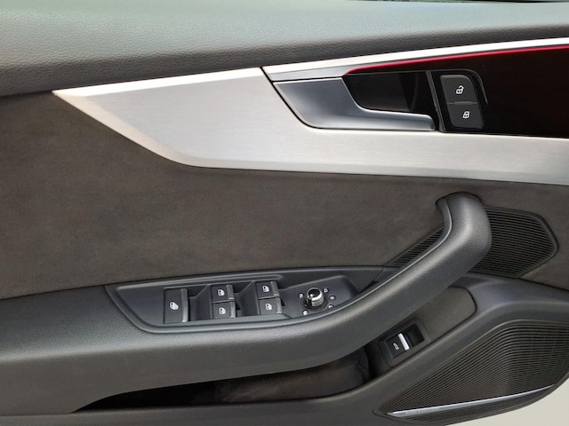 Audi A5 40 TFSI Cabriolet Quattro S-Tronic