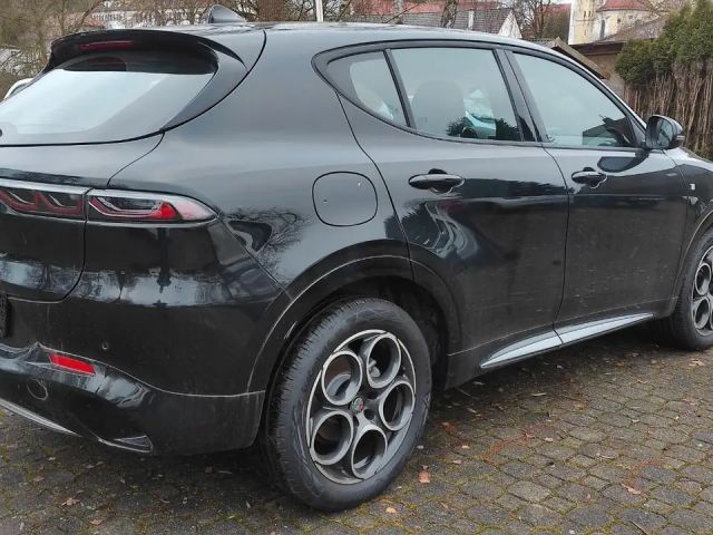 Alfa Romeo Tonale Hybrid TI