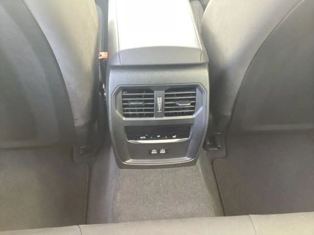 BMW 320 320d M-Sport Sedan xDrive