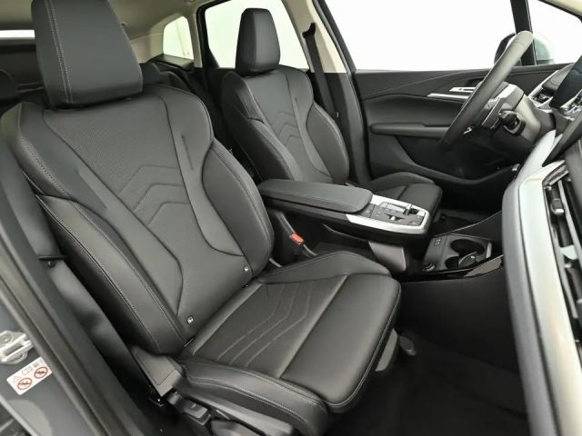 BMW 218 218d Active Tourer Sedan