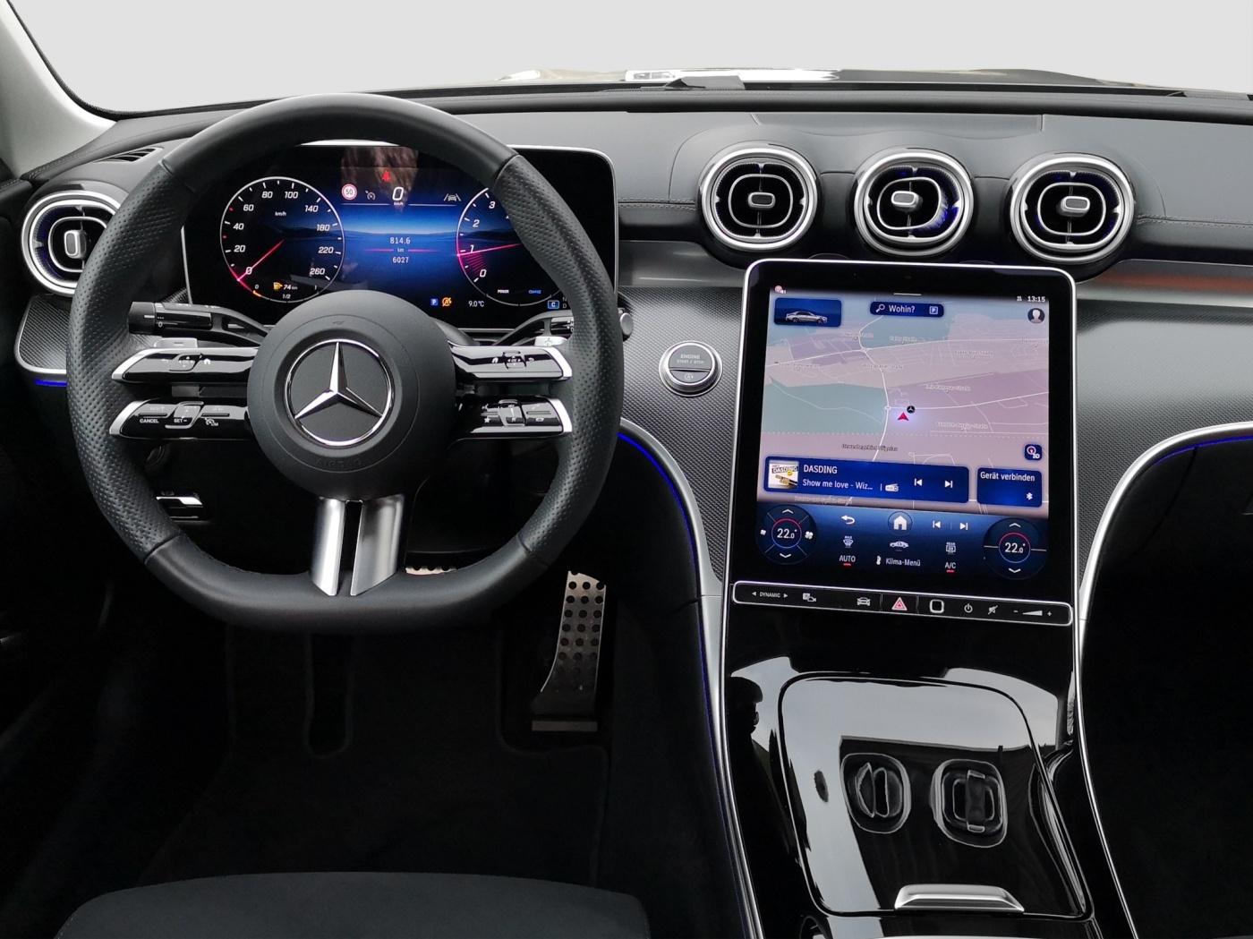 Mercedes-Benz C 200 AMG Line Sedan