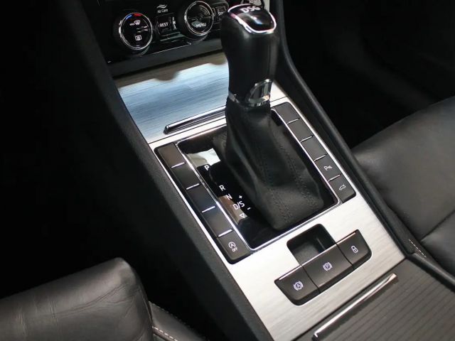 Skoda Superb 2.0 TDI Ambition Combi
