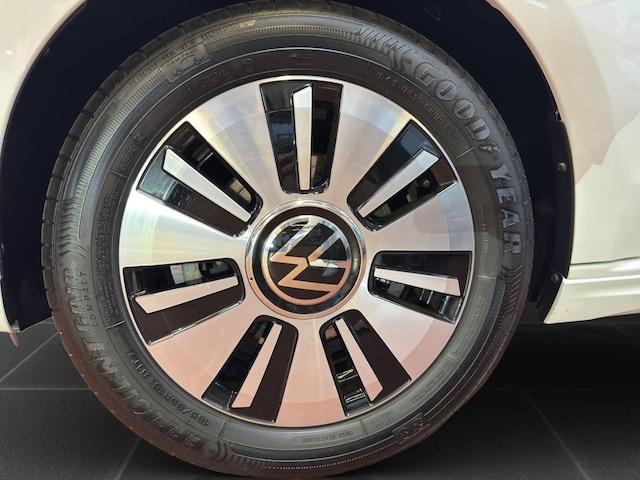 Volkswagen e-up! Plus Style