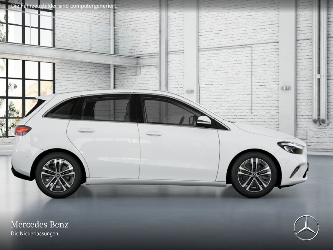 Mercedes-Benz B 220 4MATIC Sedan