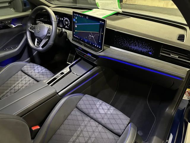 Volkswagen Passat 4Motion R-Line Variant