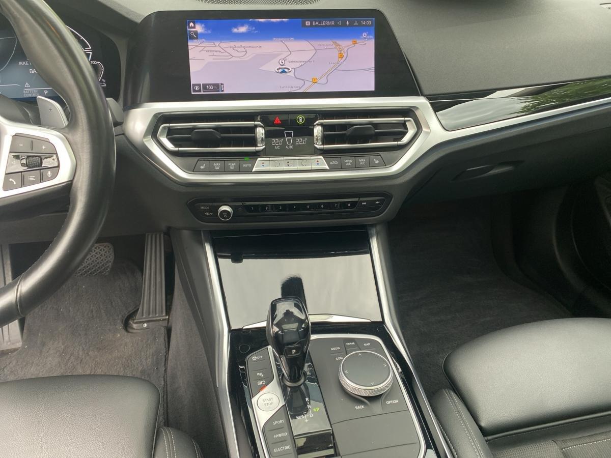 BMW 330 330e Touring iperformance