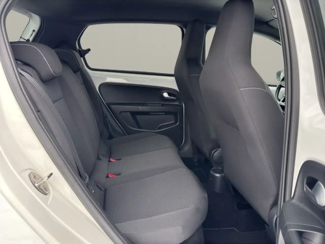 Volkswagen up! 1.0 MPI Active