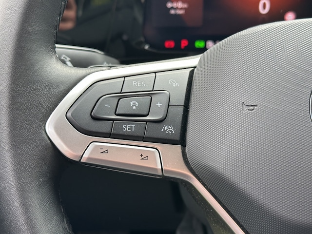 Volkswagen Golf 1.5 eTSI DSG Golf VIII Life