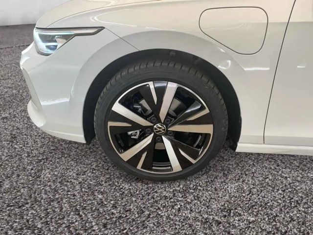 Volkswagen Golf Style eHybrid