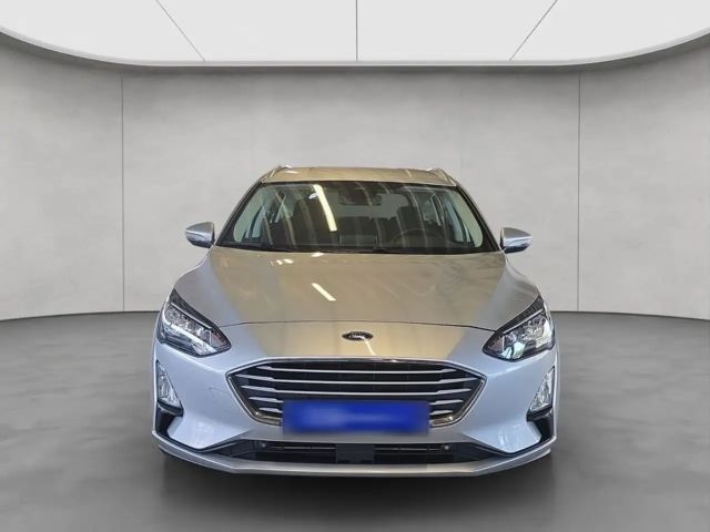 Ford Focus Cool & Connect EcoBoost Wagon